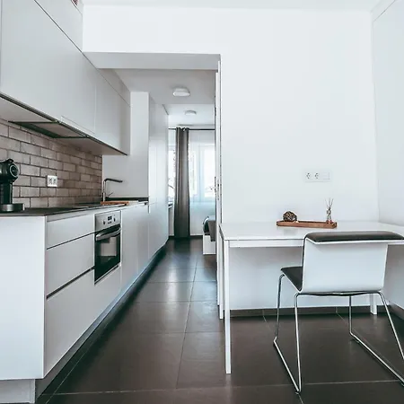 Hotel apartamentowy Wake Up Esch-sur-Alzette