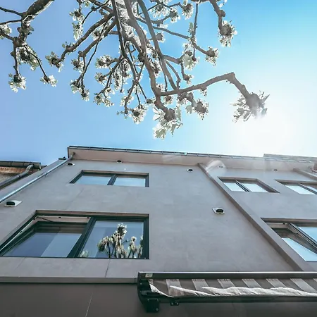 Hotel apartamentowy Wake Up